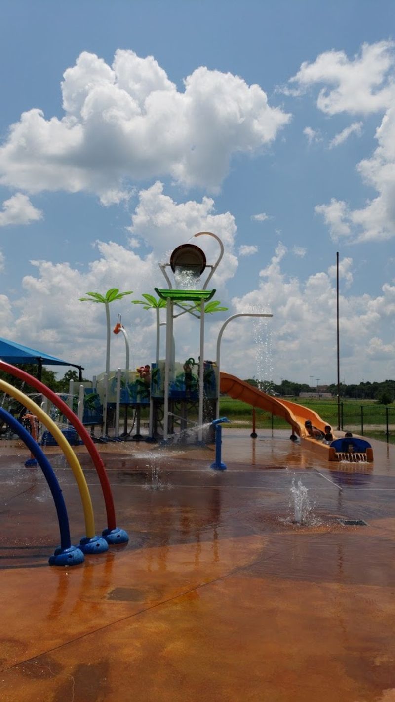 Where to Find This Free Water Wonderland Where to Find This Free Water Wonderland