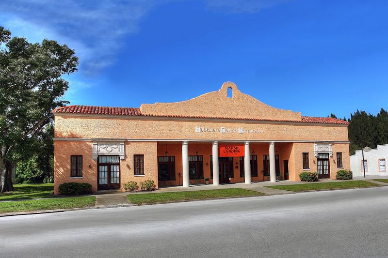 Where to Find This Slice of Old Florida
