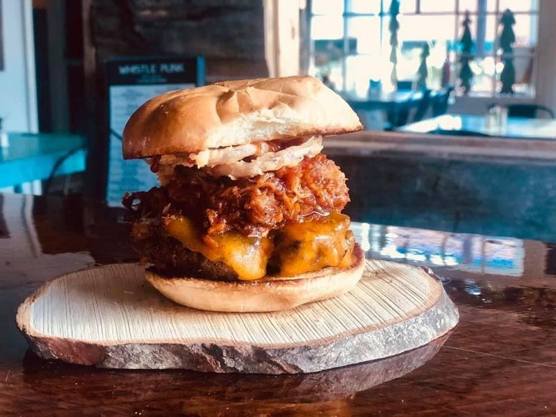 Whistle Punk Grill and Taphouse, Richwood