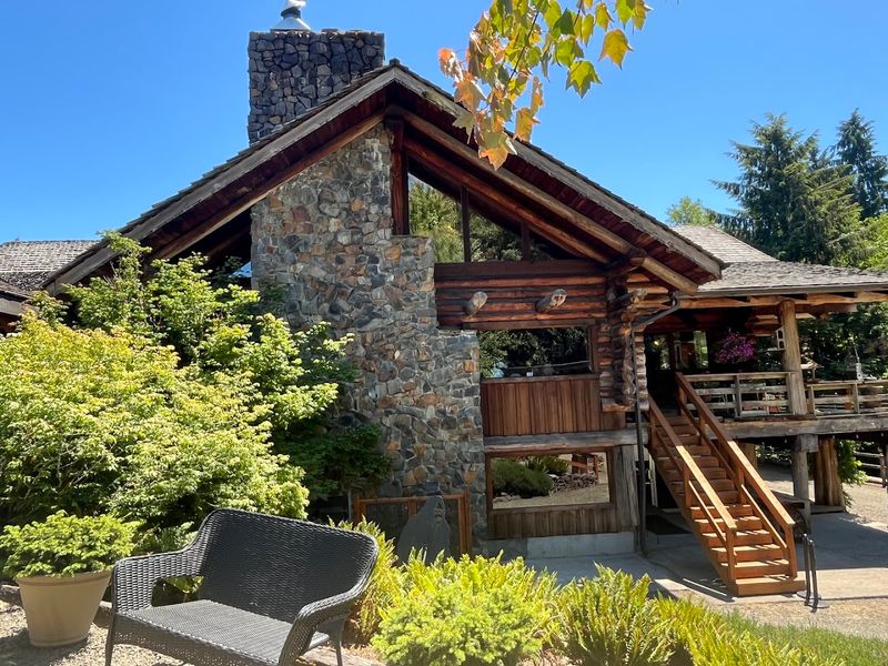Why Camp 18 Belongs on Every Oregon Road Trip List