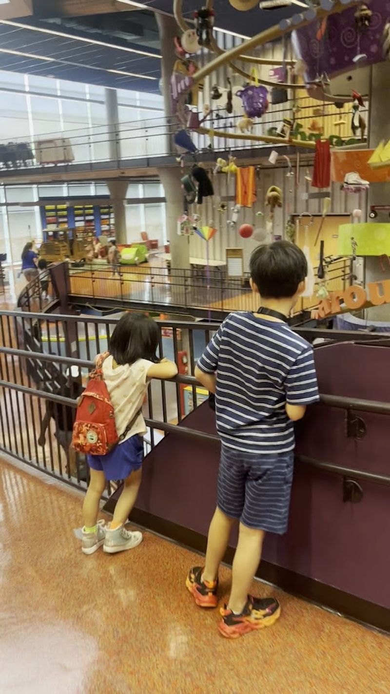 Why ImaginOn Keeps Drawing Families Back