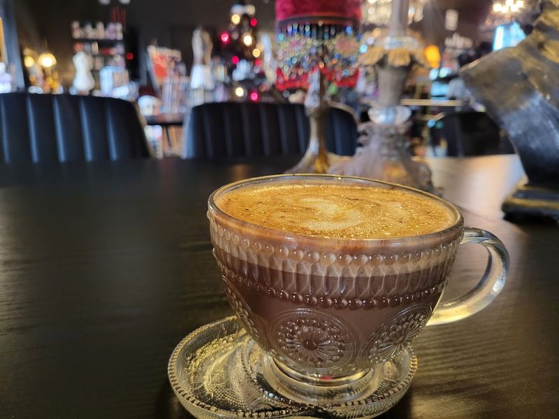 Why Regulars Keep Coming Back