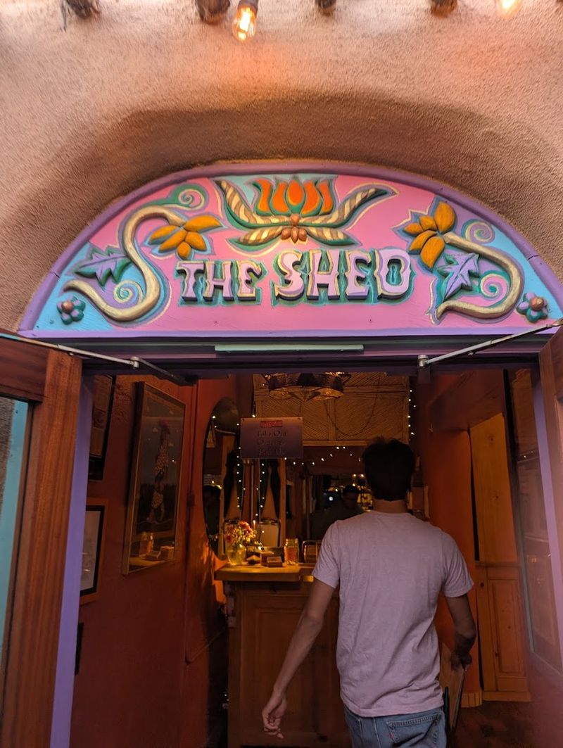 Why This Spot Keeps Drawing Crowds Decade After Decade Why This Spot Keeps Drawing Crowds Decade After Decade