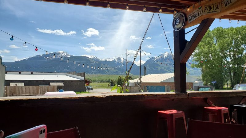 Why This Stop Earns a Permanent Place on the Yellowstone Route Why This Stop Earns a Permanent Place on the Yellowstone Route