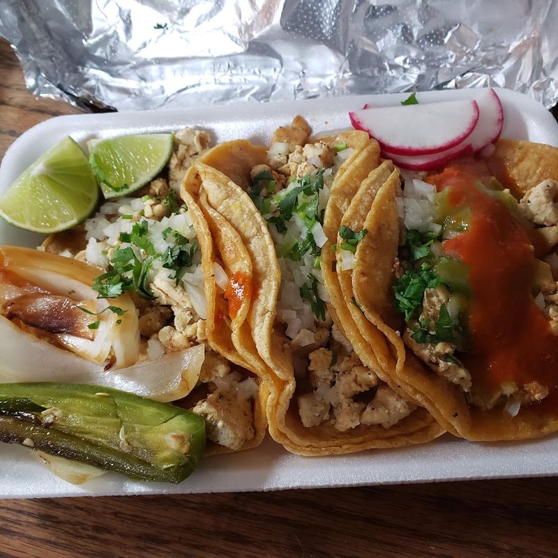 Why the Tacos Here Are the Main Event