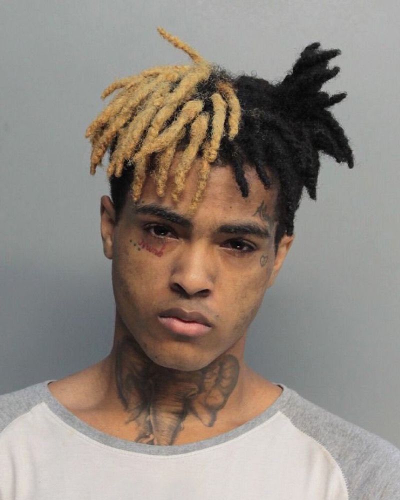 XXXTentacion - A Rising Rap Star Surrounded by Controversy