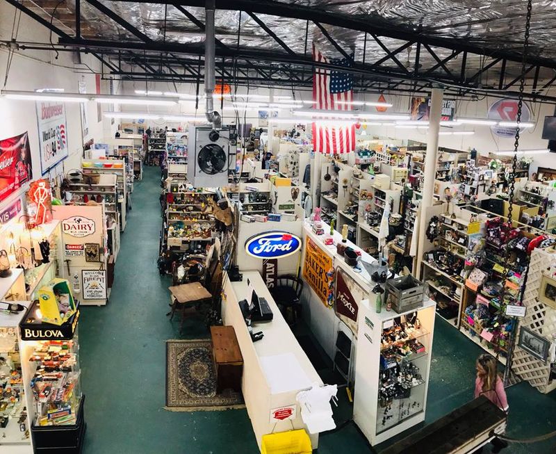 Yankee Flea Market