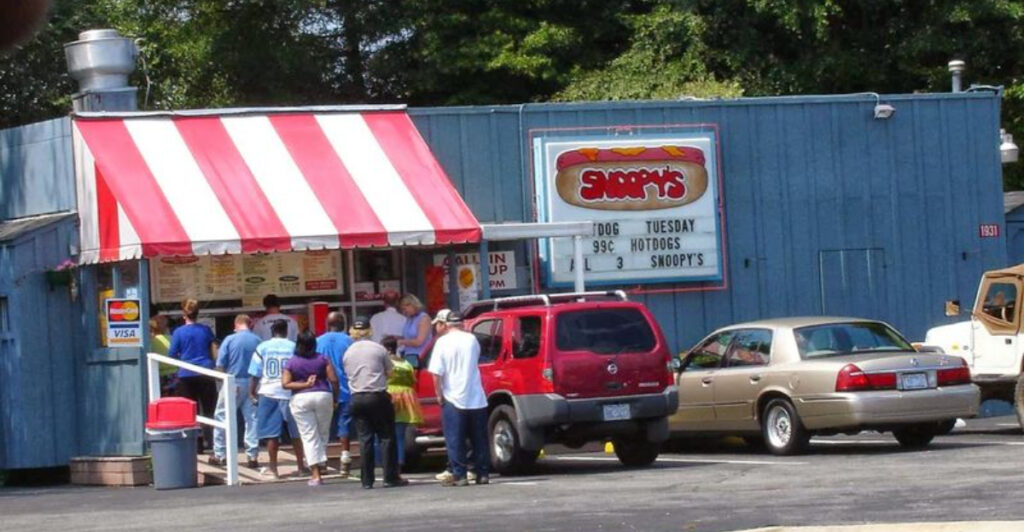 10 North Carolina Hot Dog Counters That Refused to Follow Trends and Locals Love Them for It