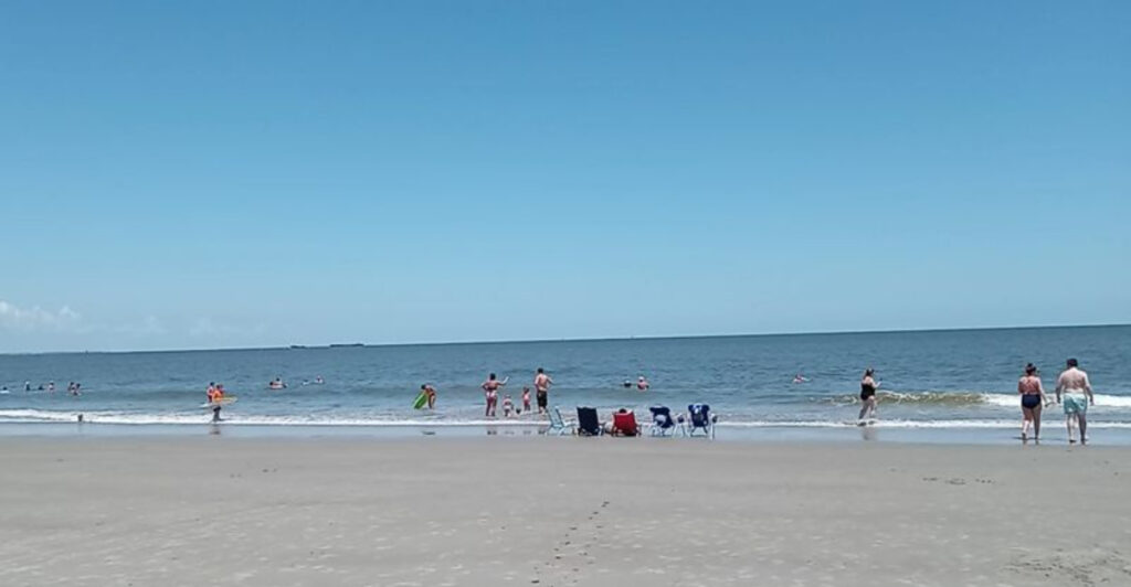 12 Family-Friendly Beaches in Georgia Worth Visiting This Year