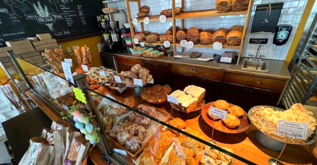 12 Montana Bakeries Locals Say Are Worth Every Calorie
