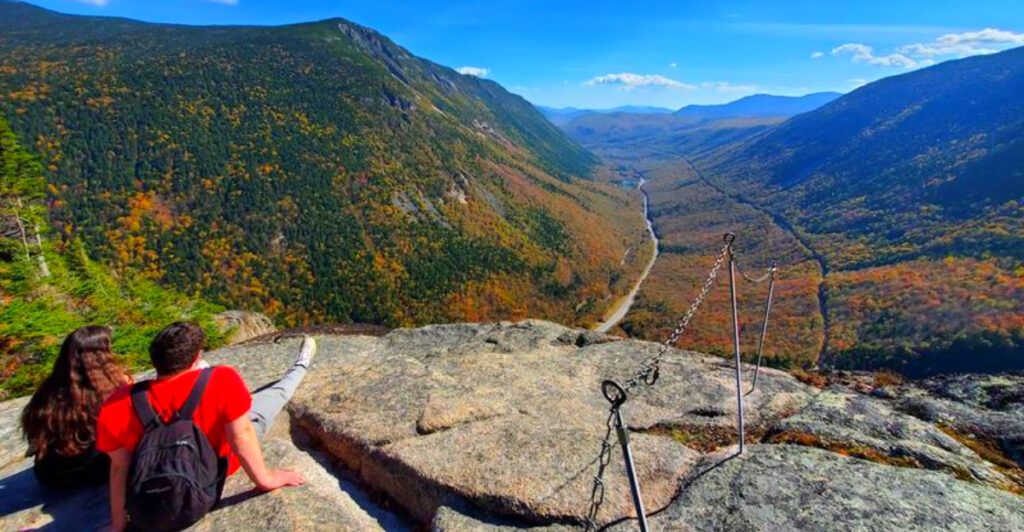13 New Hampshire Hiking Trails With Incredible Mountain Views