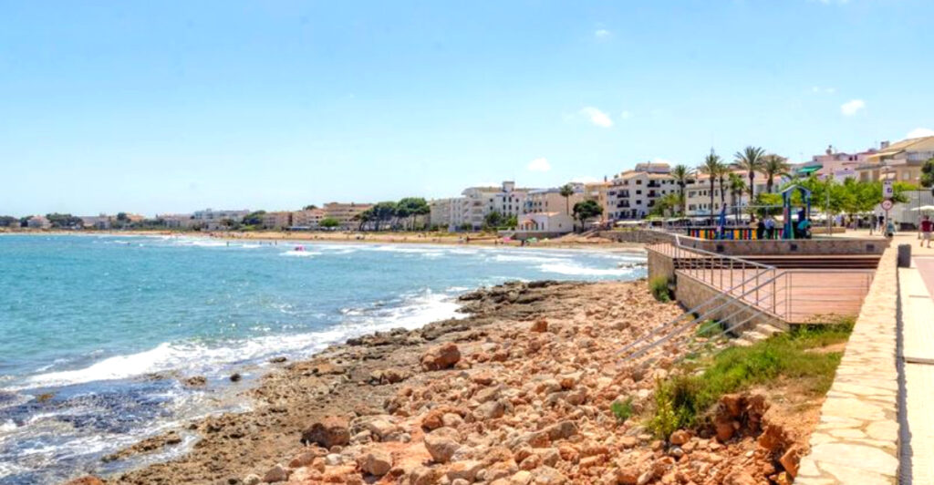 15 Seaside Gems in Spain Recommended by Locals and Travel Pros