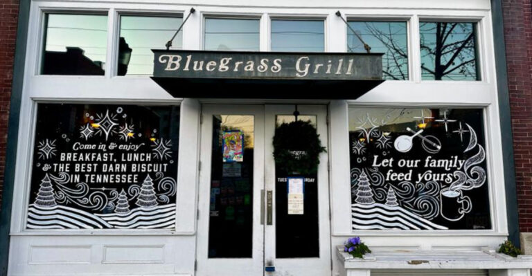 15 Tennessee Hole-in-the-Wall Restaurants That Deliver Big Flavor