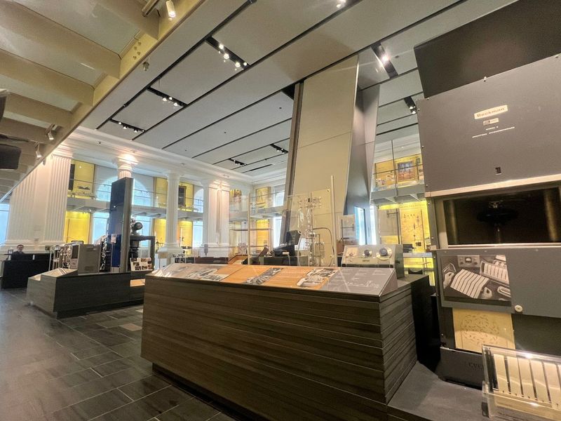 500 Years of Scientific Inquiry Packed Into One Permanent Exhibition