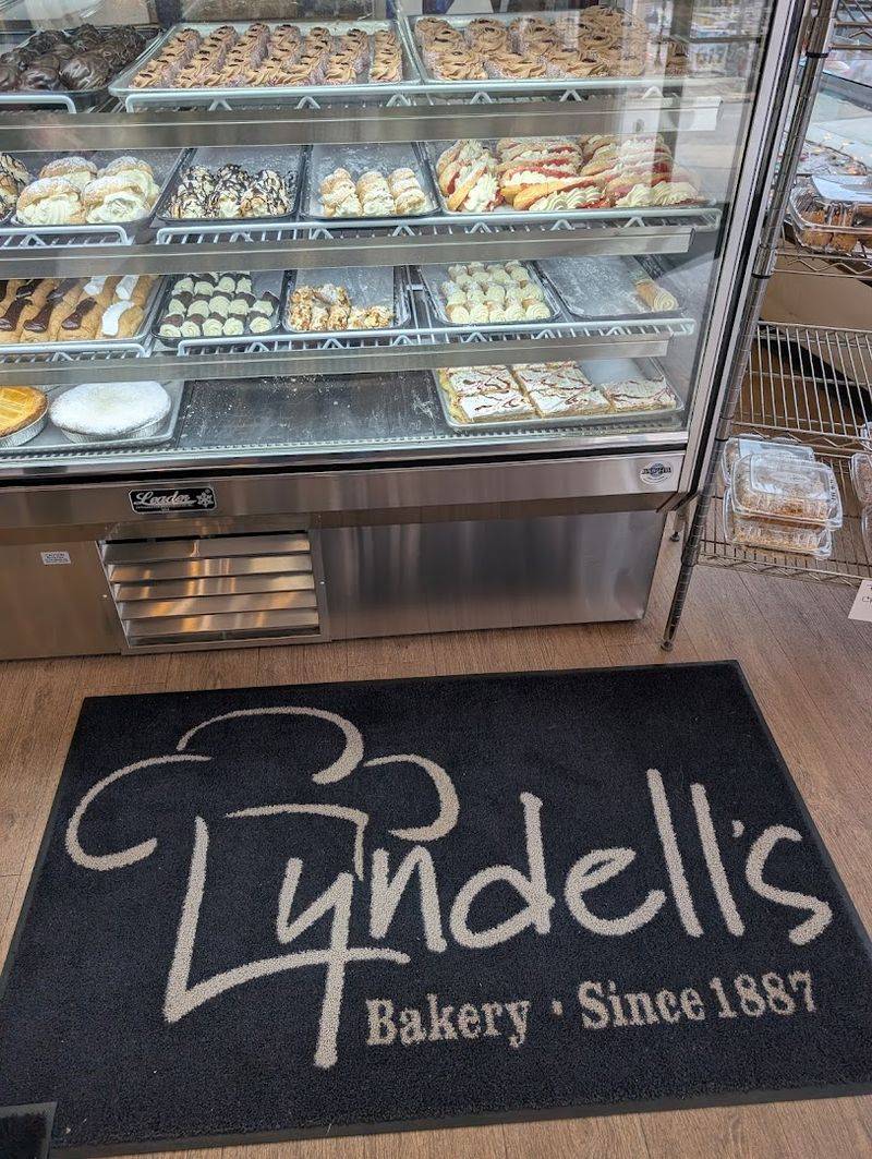 A Bakery Built on 137 Years of Tradition A Bakery Built on 137 Years of Tradition