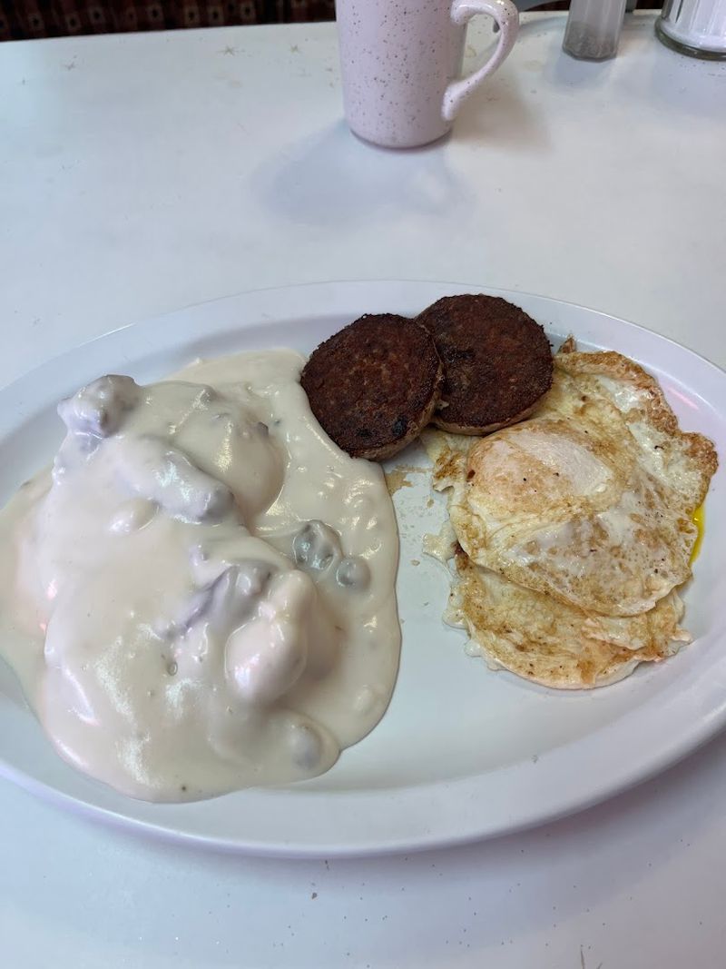 A Breakfast Menu That Holds Its Own