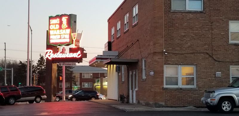 A Broadview Landmark With Deep Chicago Roots