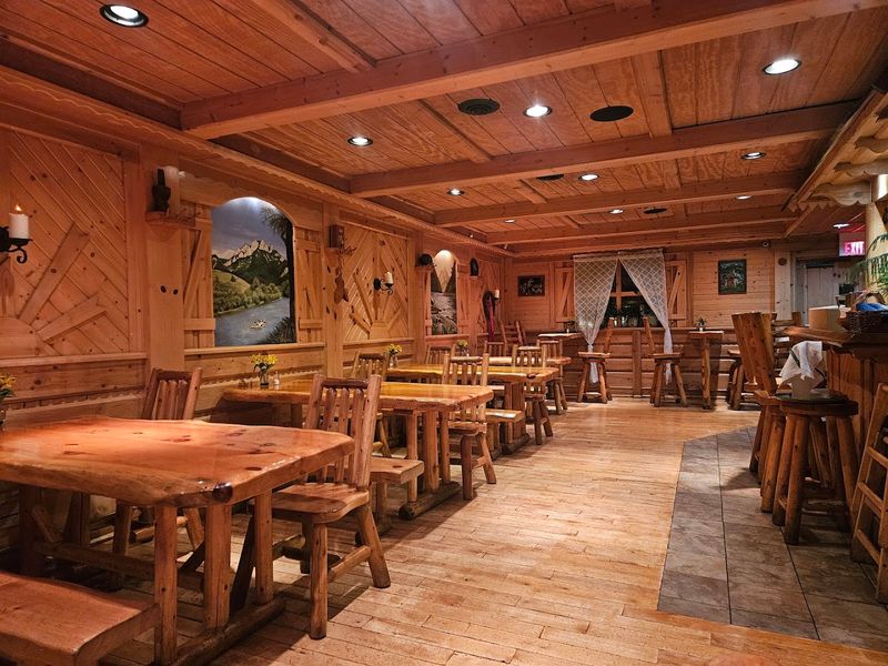 A Cabin That Feels Like a Warm Embrace A Cabin That Feels Like a Warm Embrace