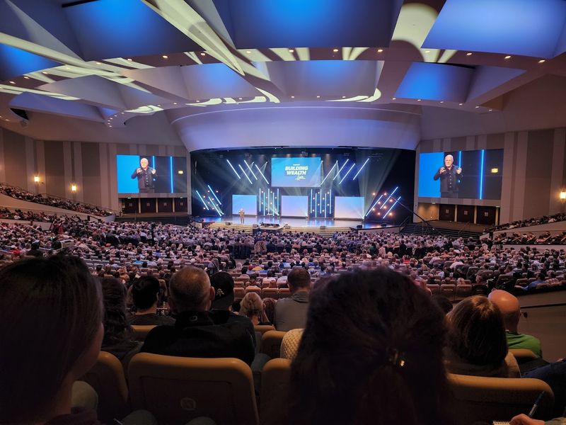 A Church That Grew Far Beyond Its Zip Code A Church That Grew Far Beyond Its Zip Code