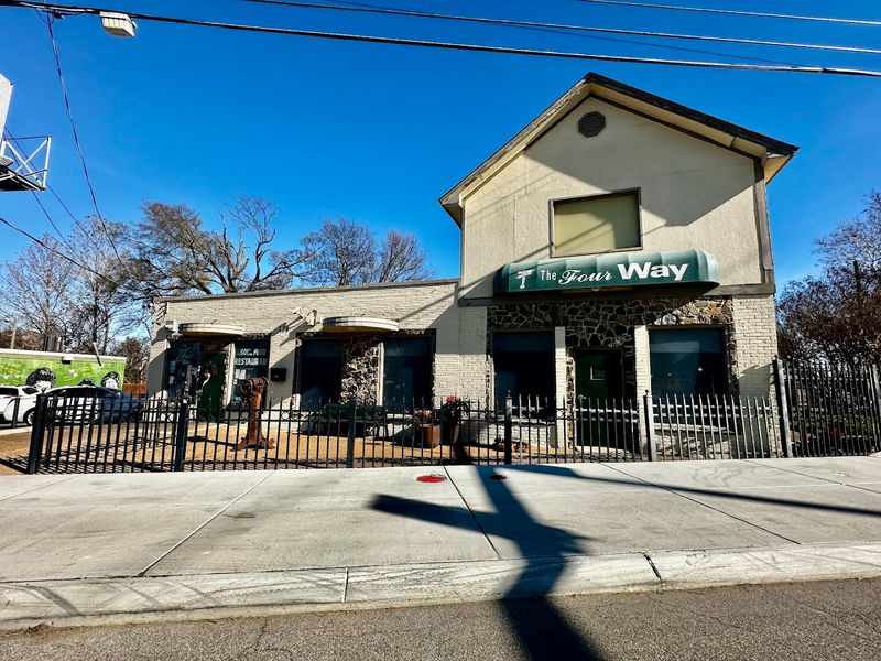 A Corner of Mississippi Boulevard That Changed History A Corner of Mississippi Boulevard That Changed History
