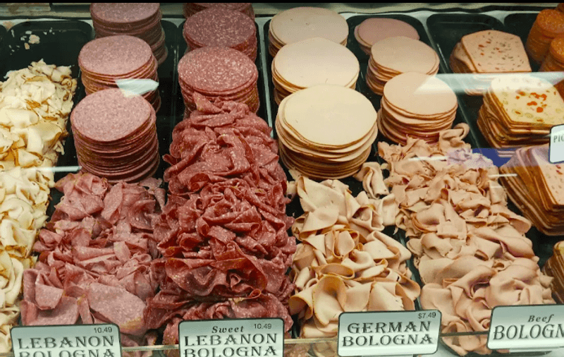 A Deli Counter That Outshines Most Grocery Stores A Deli Counter That Outshines Most Grocery Stores