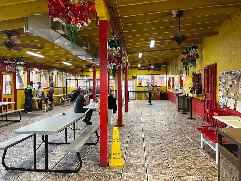 A Food Stand With a Real Identity A Food Stand With a Real Identity