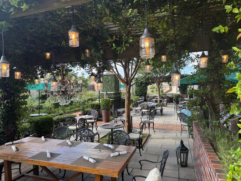 A Garden That Actually Feeds You A Garden That Actually Feeds You