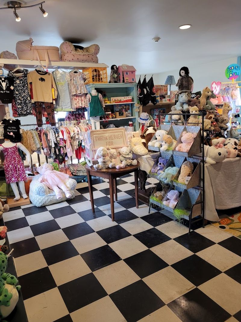 A Gift Shop That Goes Way Beyond Kazoos A Gift Shop That Goes Way Beyond Kazoos