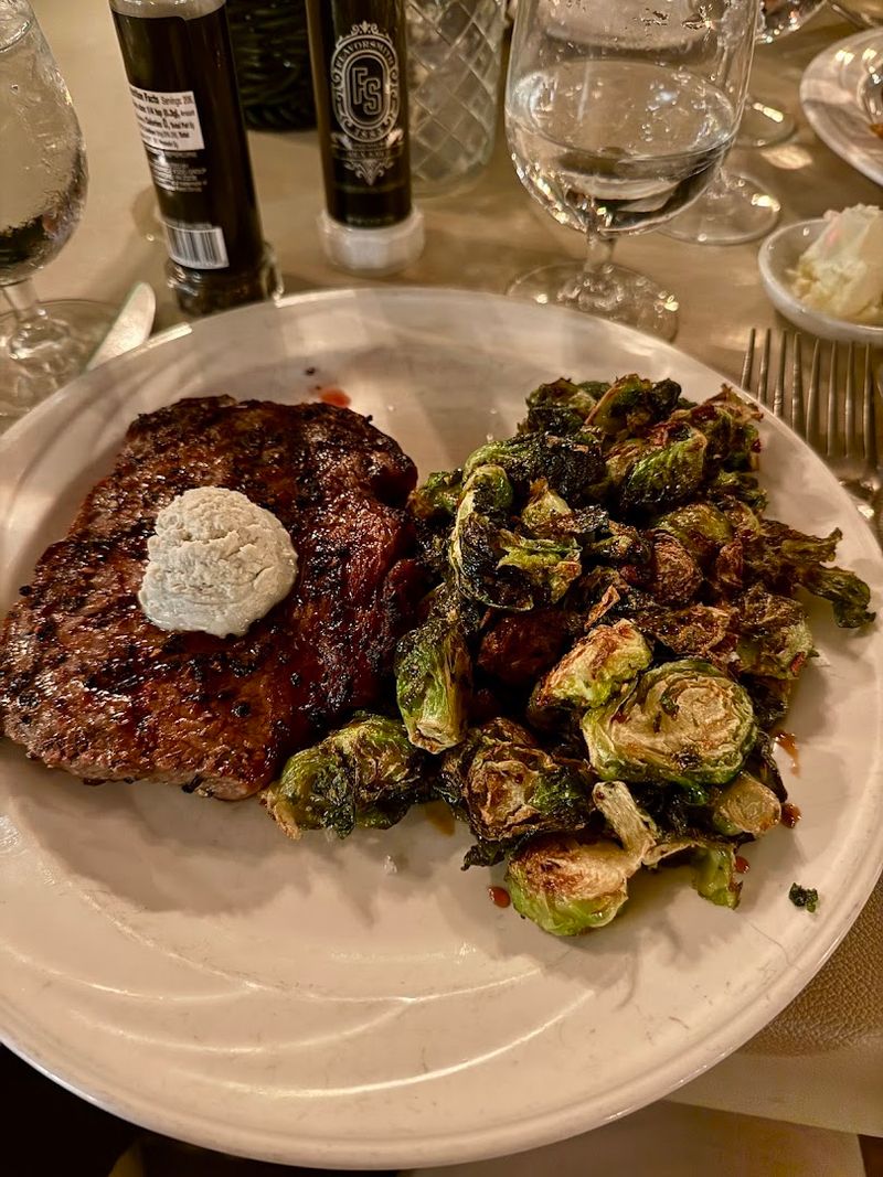 A Menu Built Around American Gourmet Plates A Menu Built Around American Gourmet Plates