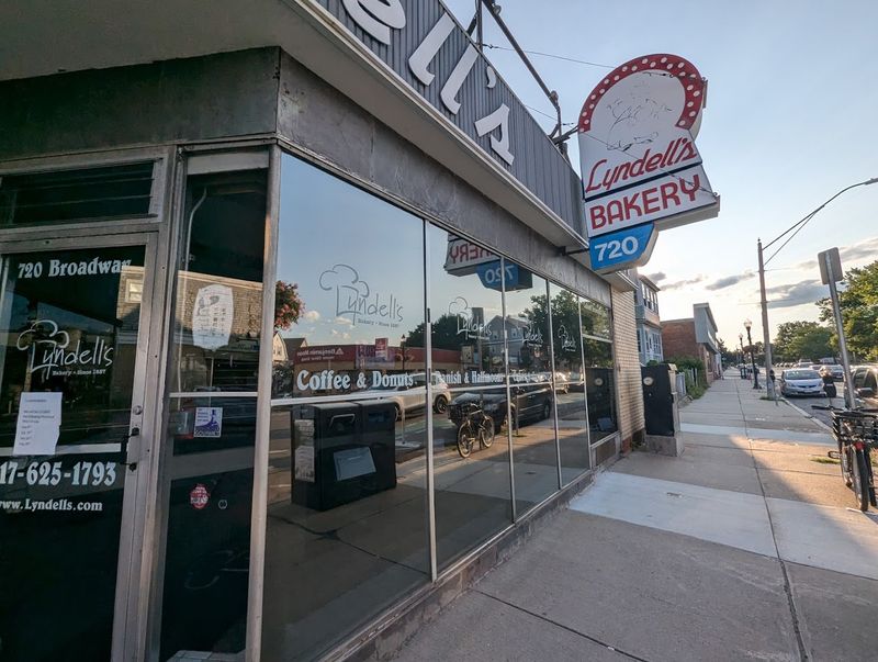 A Neighborhood That Adds to the Experience A Neighborhood That Adds to the Experience