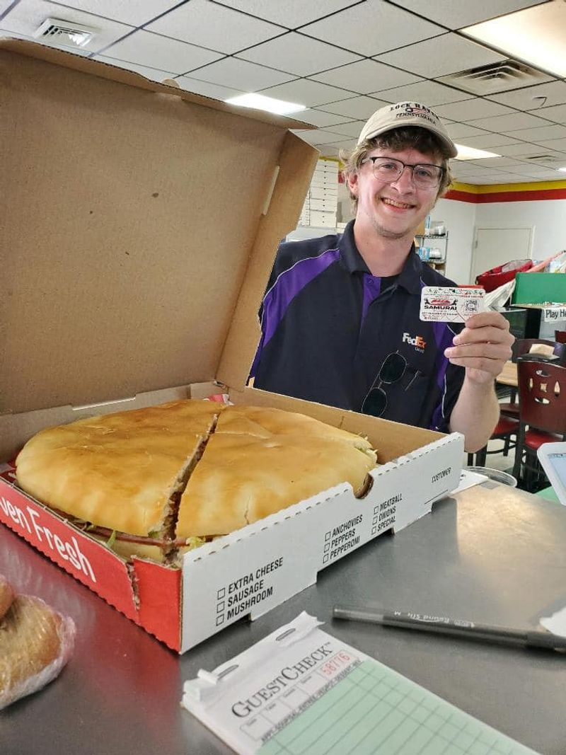 A Roadside Favorite That Refused to Disappear A Roadside Favorite That Refused to Disappear