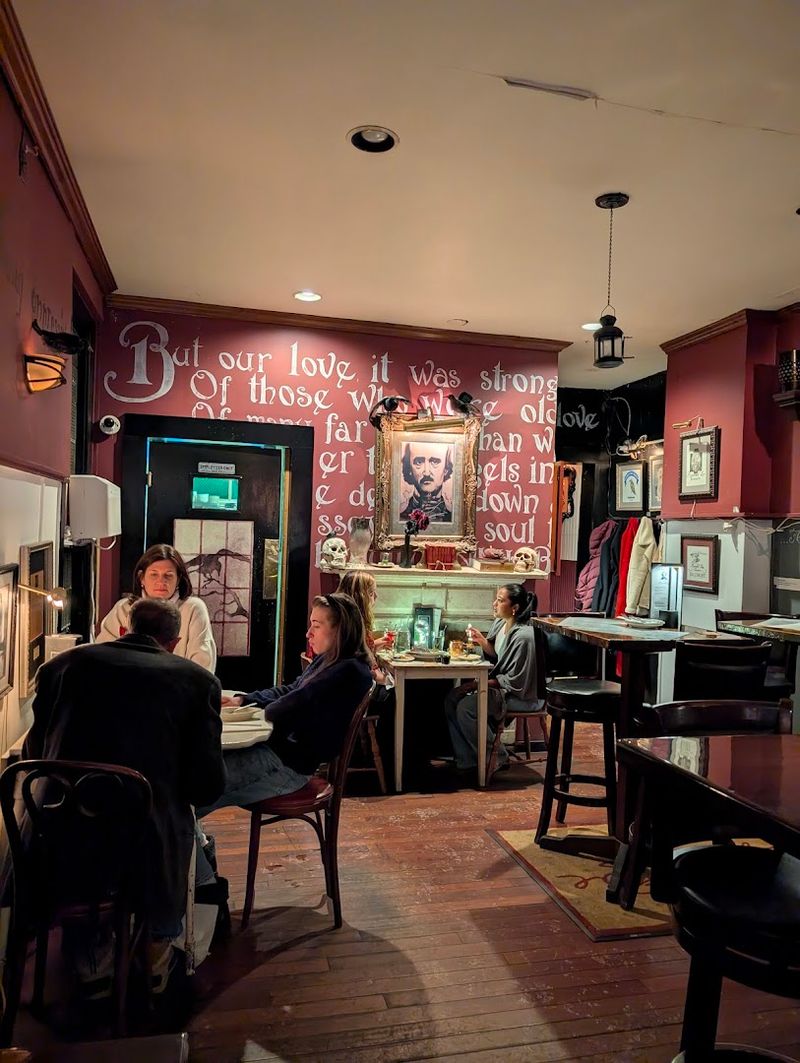A Space That Works for Groups and Dates Alike A Space That Works for Groups and Dates Alike