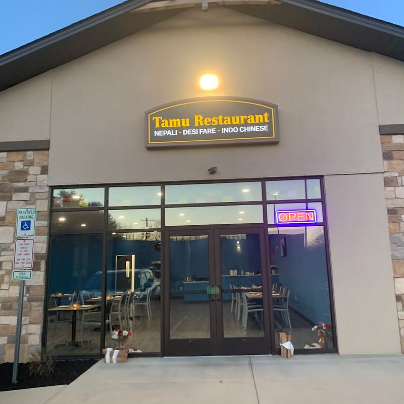 A Strip Mall Address That Hides a Serious Kitchen