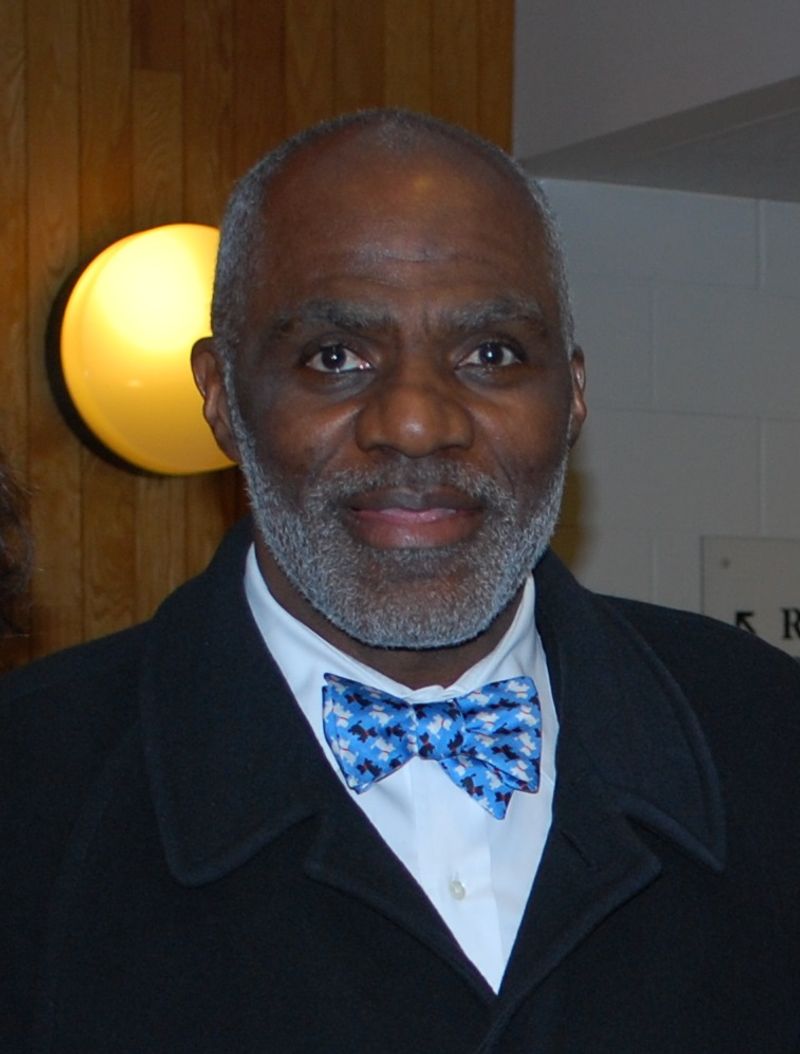 Alan Page: From NFL Defensive Great to State Supreme Court Justice Alan Page: From NFL Defensive Great to State Supreme Court Justice