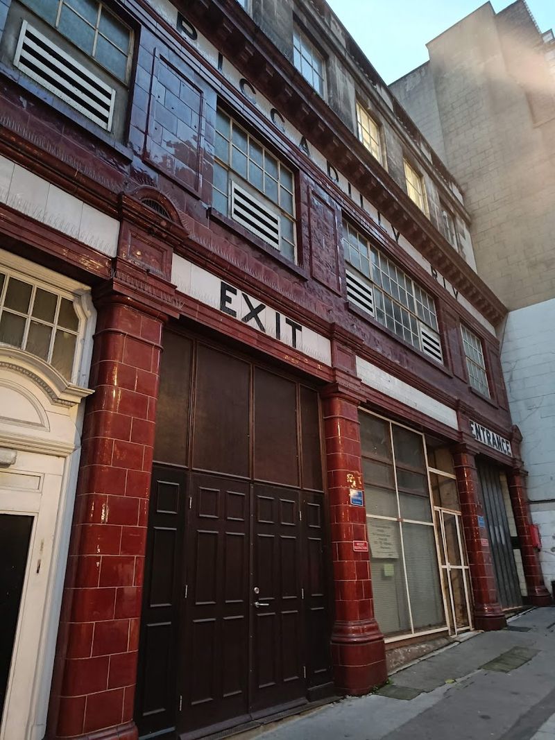 Aldwych Station (London, England)