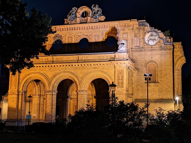 Anhalter Bahnhof (Berlin, Germany)