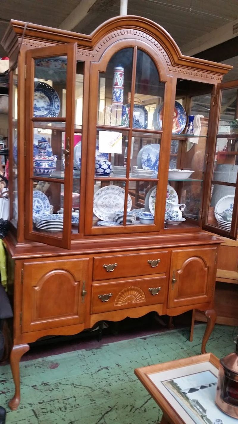 Antique Highlights and Notable Finds Antique Highlights and Notable Finds
