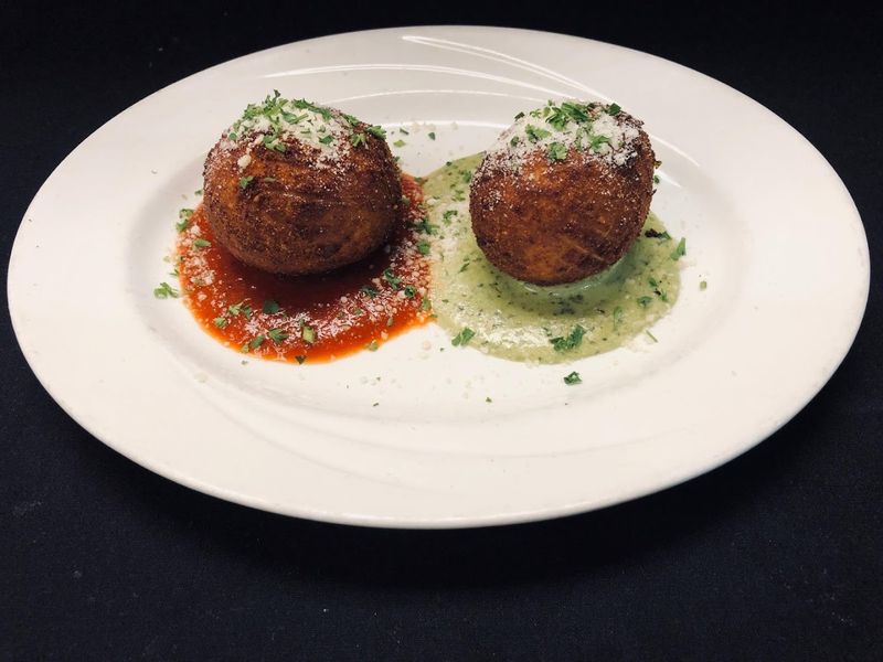 Appetizers That Set the Tone Before the Main Event