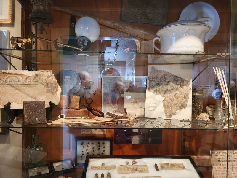 Artifacts That Survived the Battle Artifacts That Survived the Battle