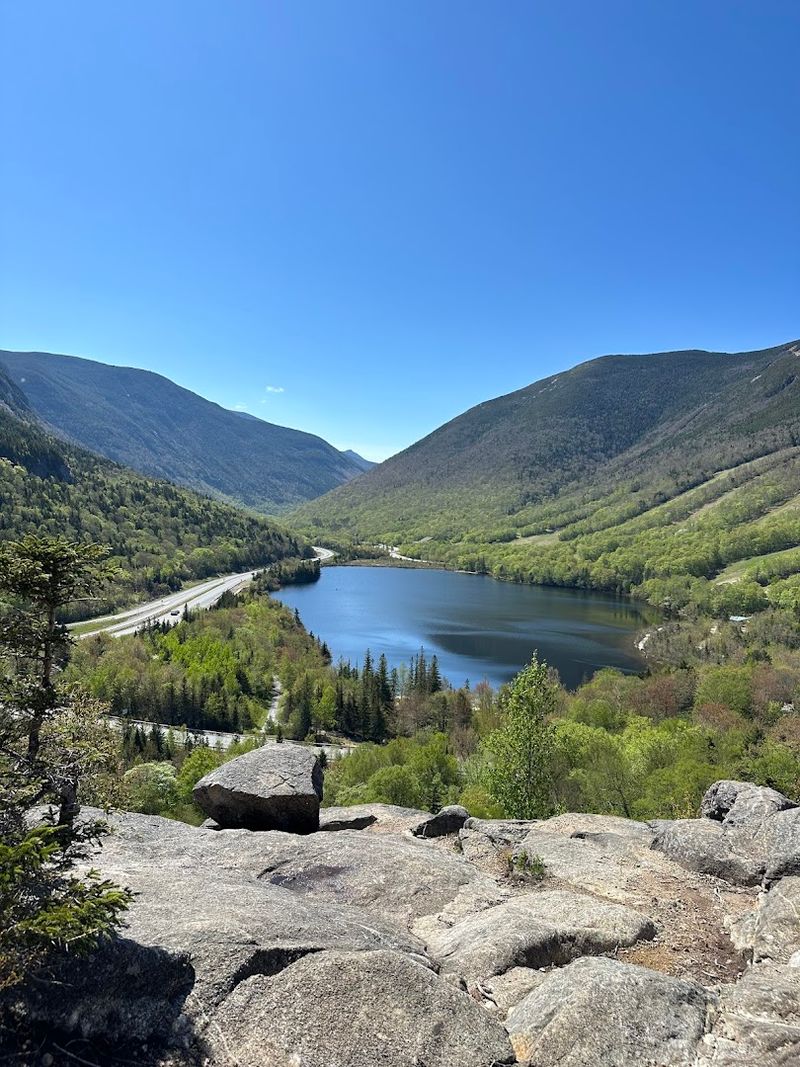 Artist Bluff Trail, Franconia, New Hampshire