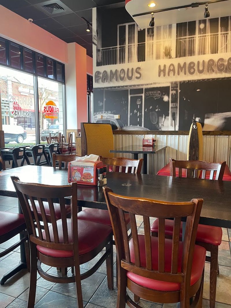 Atmosphere and Seating Atmosphere and Seating