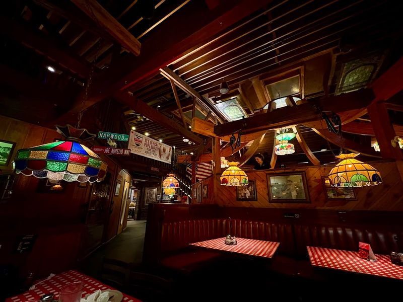 Aurelio's Pizza — Homewood, Illinois Aurelio's Pizza — Homewood, Illinois