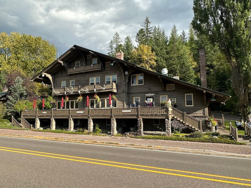 Belton Chalet (West Glacier, Montana) Belton Chalet (West Glacier, Montana)