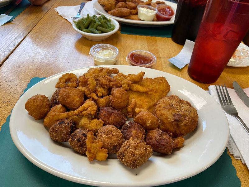 Beyond Crabs: A Menu That Covers All the Bases
