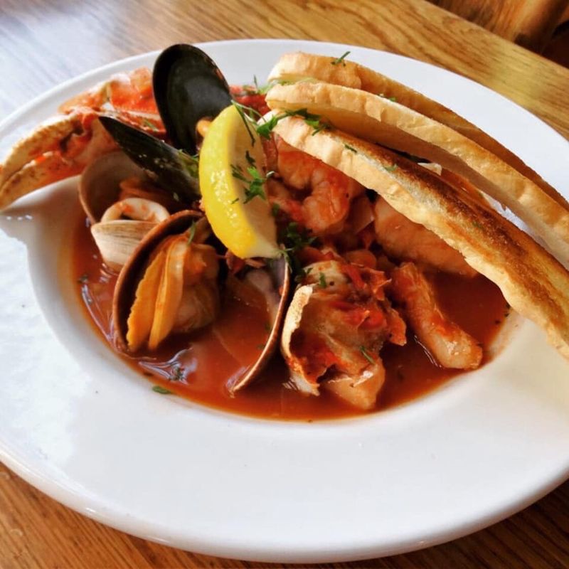 Beyond Oysters: A Menu Built for Seafood Lovers Beyond Oysters: A Menu Built for Seafood Lovers