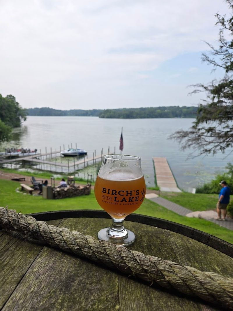 Birch's on the Lake Brewhouse & Supperclub – Long Lake
