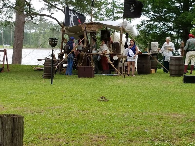 Blackbeard's Connection to Bath: A Pirate's Home Port Blackbeard's Connection to Bath: A Pirate's Home Port
