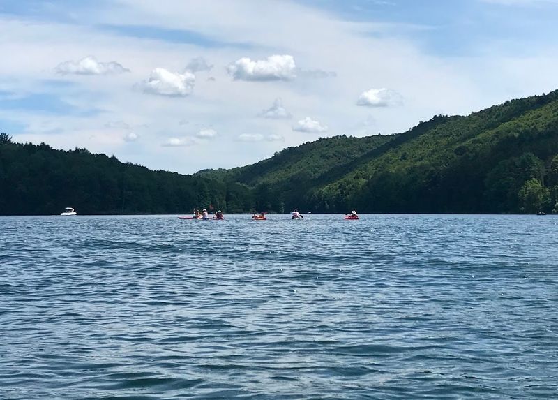 Boating on Beltzville Lake: From Kayaks to Jet Skis