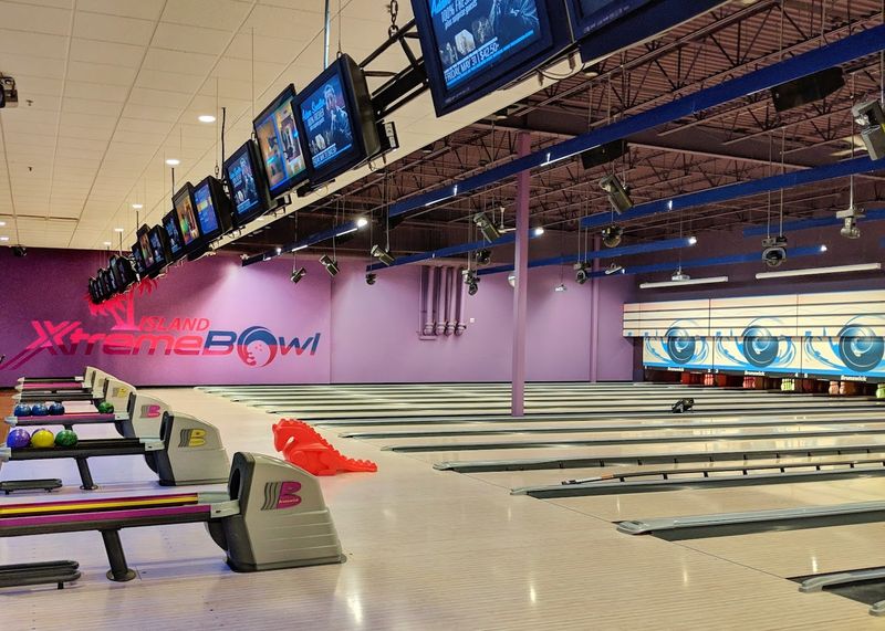 Bowling, Arcades, And Non-Casino Fun Bowling, Arcades, And Non-Casino Fun