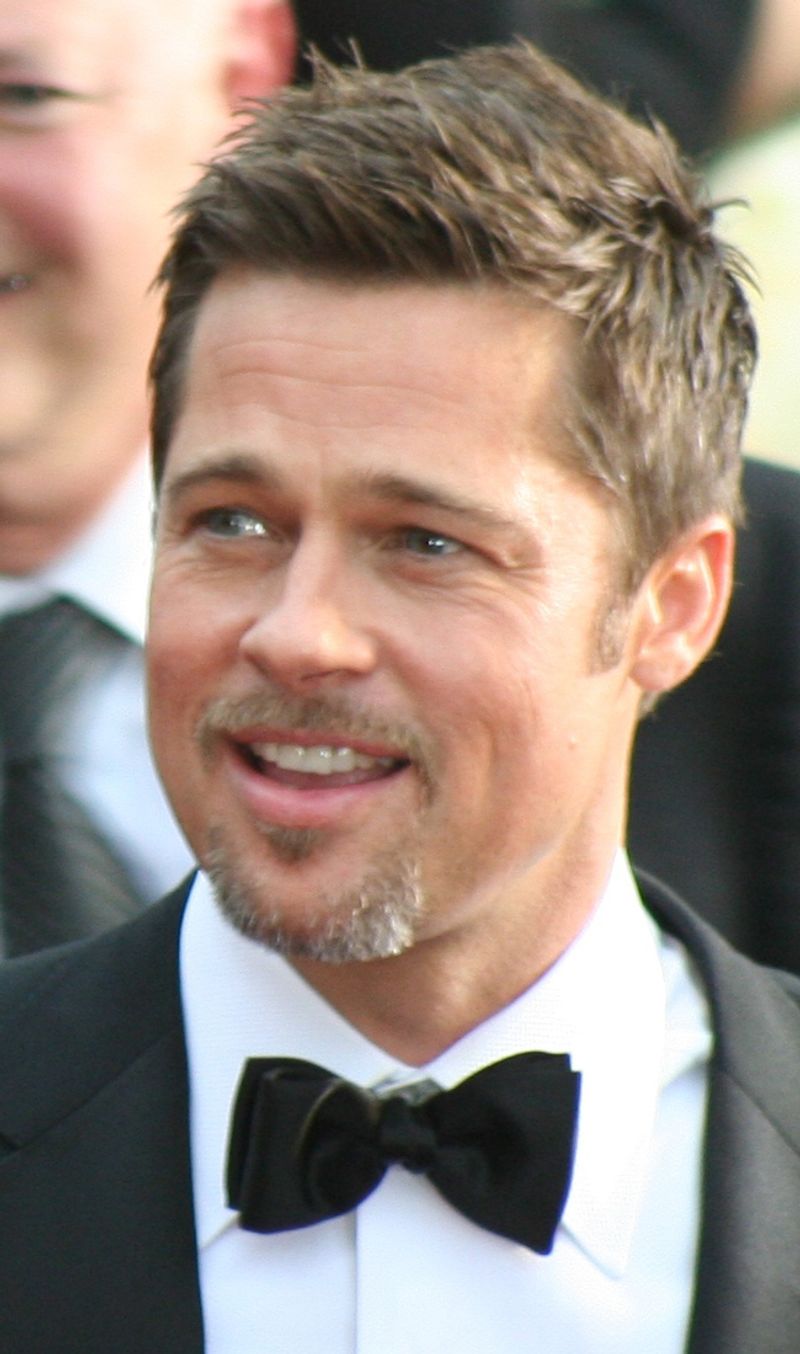Brad Pitt - Estimated Net Worth: About $400 Million Brad Pitt - Estimated Net Worth: About $400 Million